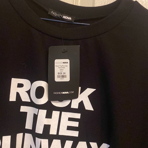 Fashion Nova Dress (Rock the Runway) - Picture 5 of 6